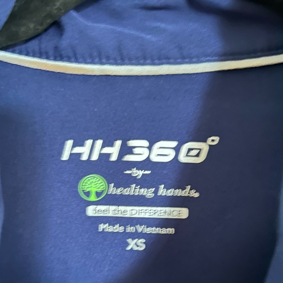 Women’s HH360 Healing Hands Navy Scrubs Set with Jacket - Picture 4 of 5